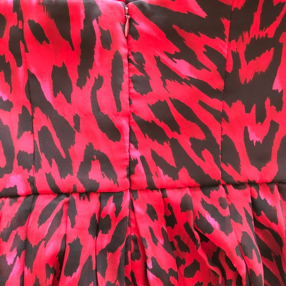 WHBM Red Sleeveless Cheetah Print Dress Size 00 - Picture 8 of 8